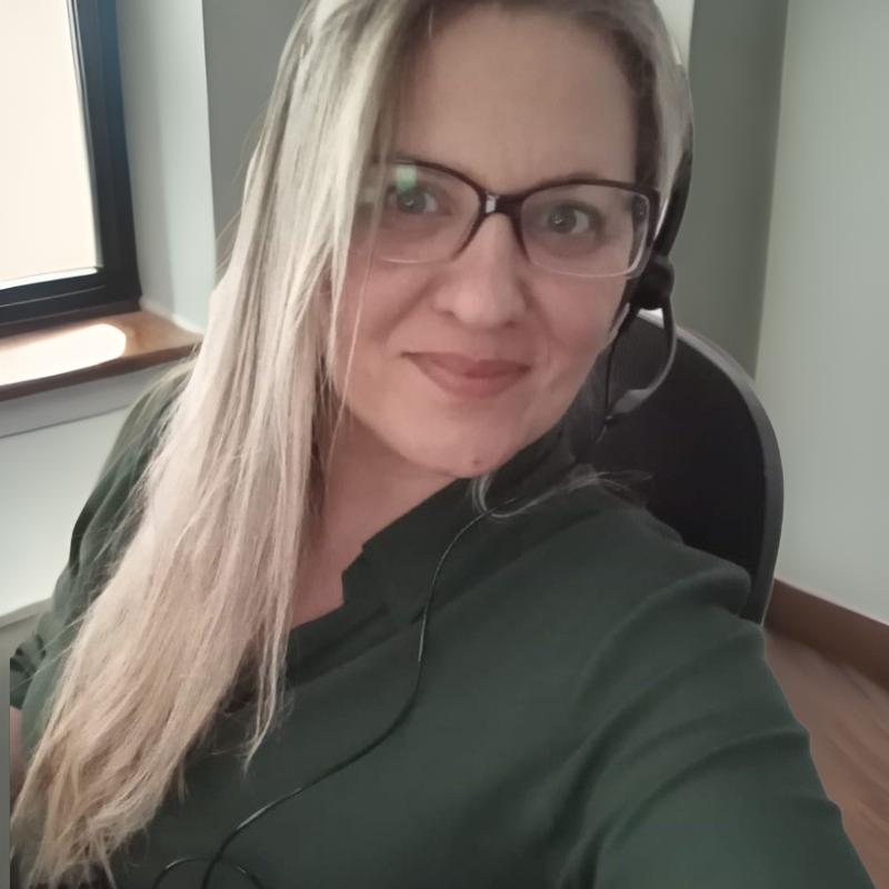 <span class="azulverde">Fernanda Lima</span>